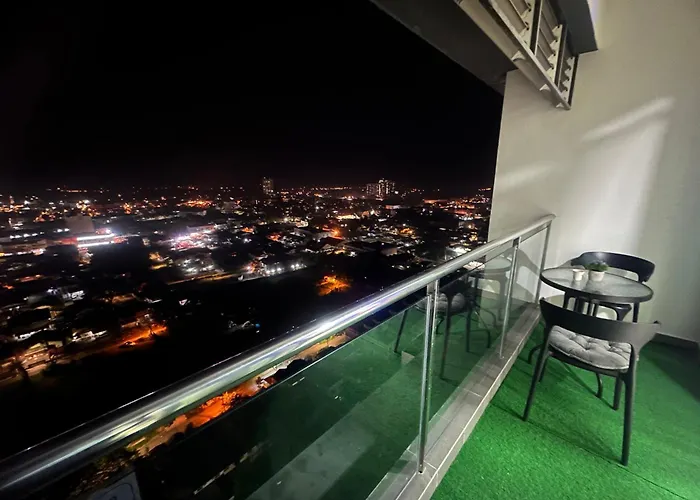 Ayu Homestay Dperdana Apartment