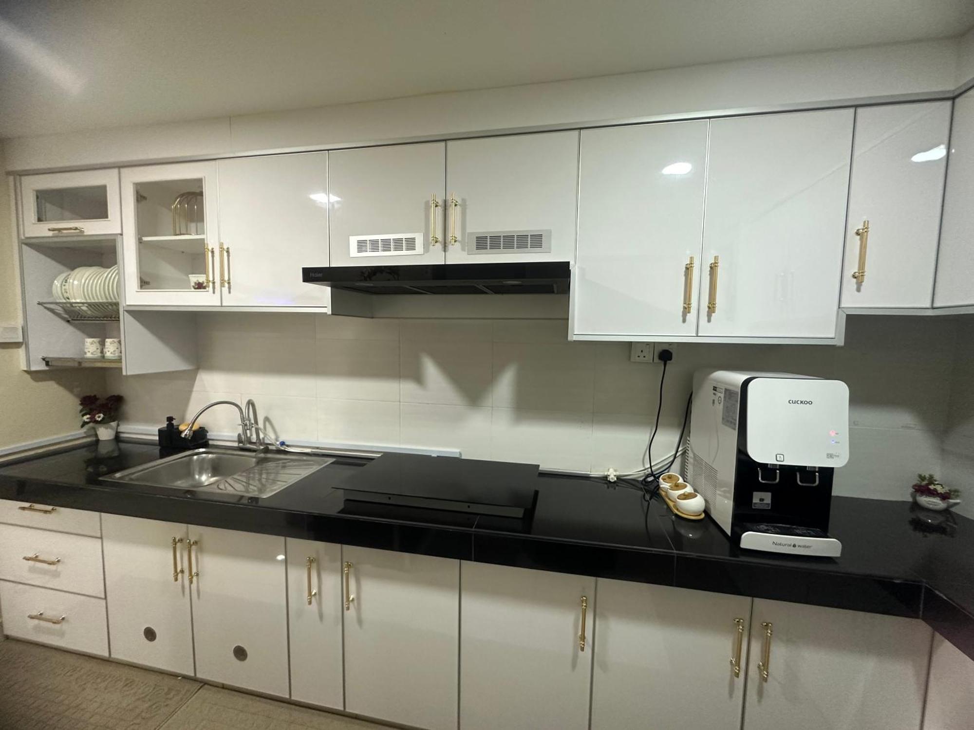 Apartment Ayu Dperdana *