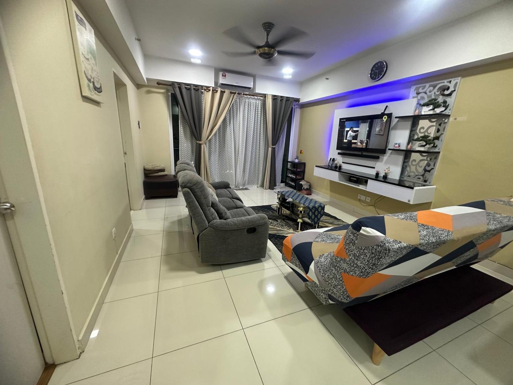 Ayu Dperdana Apartment